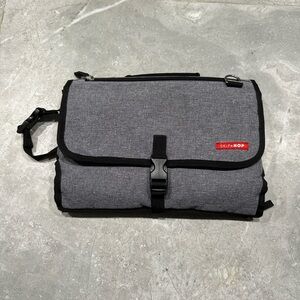 Skip Hop Portable Infant Baby Changing Station Diaper Bag
